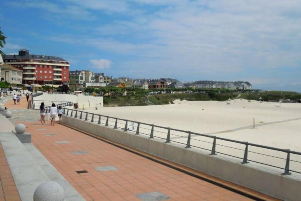 דירות Apartamento Playa Foz Con Terraza מראה חיצוני תמונה