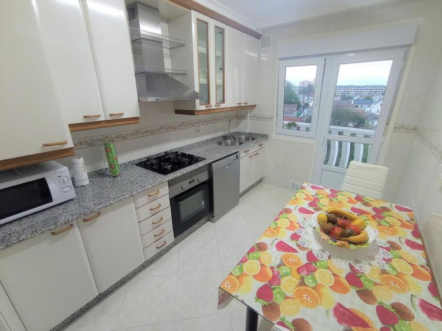 דירות Apartamento Playa Foz Con Terraza מראה חיצוני תמונה